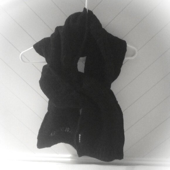 NWOT Armani Jeans Black Wool Blend Scarf